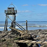 Traditional carrelet fishing hut with lift net on the beach at Saint-Michel-Chef-Chef, Loire-Atlantique, France
<BR><BR>More images at www.arterra.be</P>